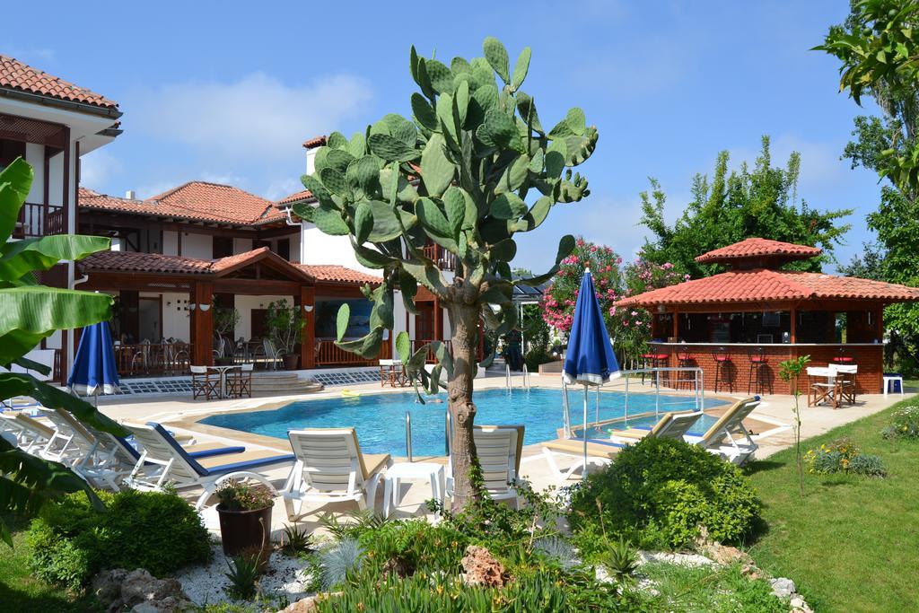 Palma Rosa Hotel Çamyuva Екстериор снимка