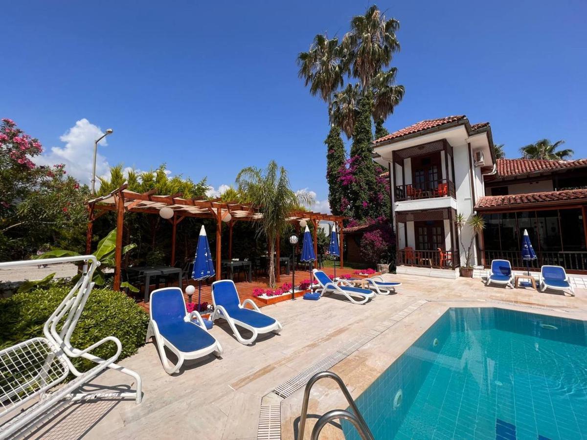 Palma Rosa Hotel Çamyuva Екстериор снимка