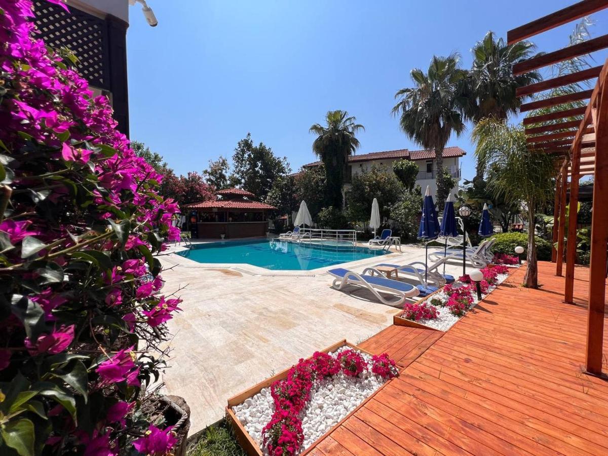 Palma Rosa Hotel Çamyuva Екстериор снимка